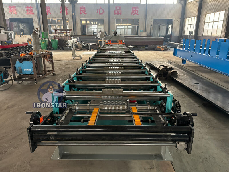 “600 630 660 corrugated roofing sheet roll forming machine in Japan”